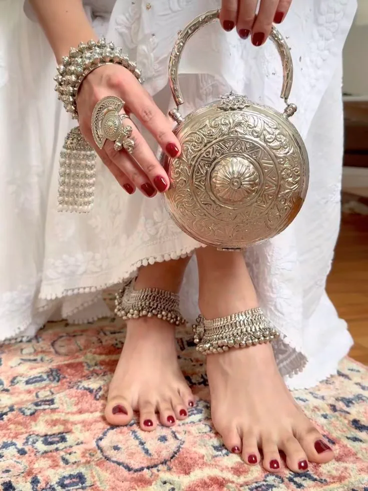 Why 92.5 Sterling Silver is the Smartest Investment in 2025